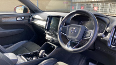 Volvo Xc40 2.0 T4 R DESIGN Pro 5dr Geartronic Petrol Estate